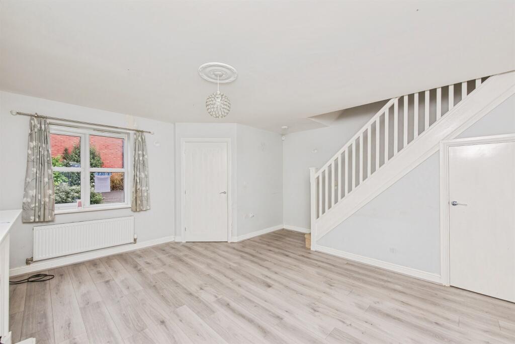 Additional image 6 of Lowes Drive, Tamworth