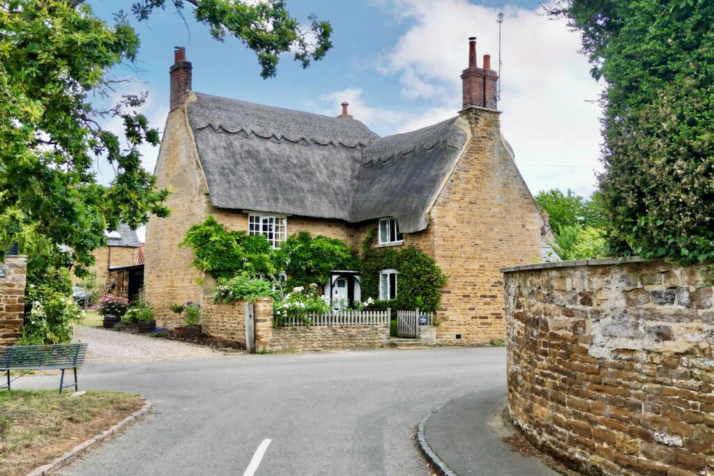 Main image of property: Duchess End, Mears Ashby, NN6 0EB