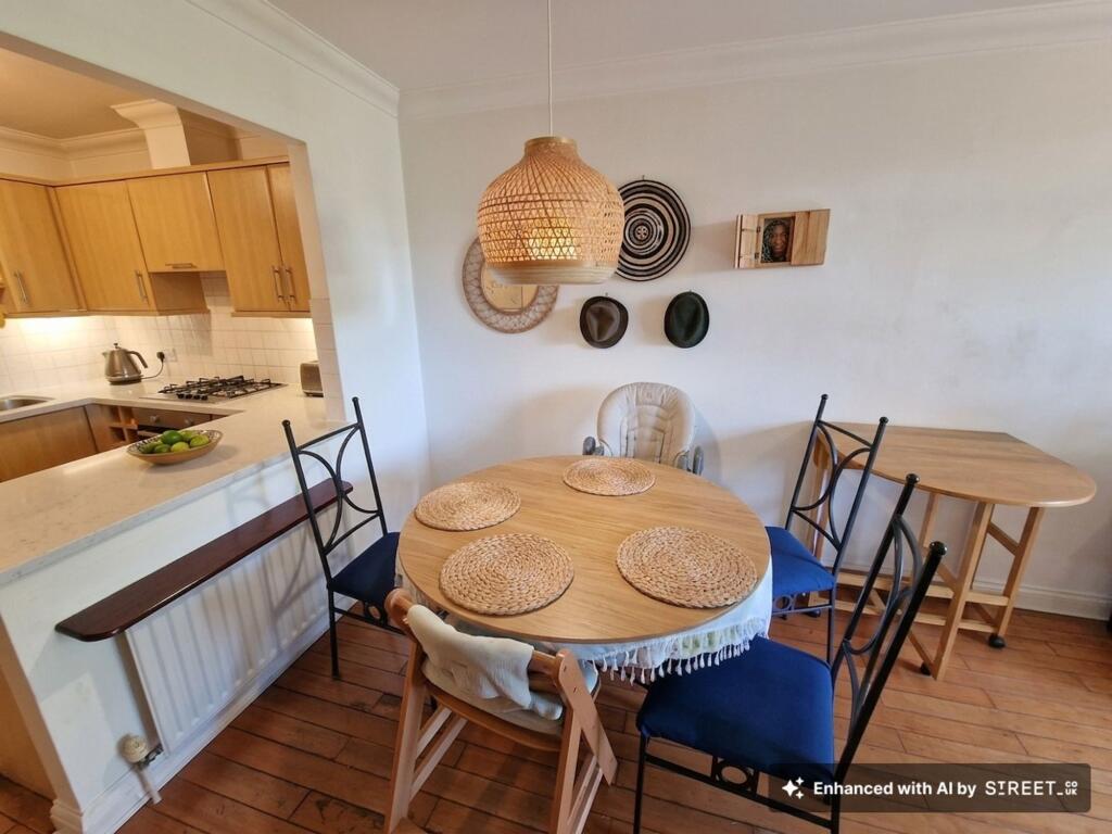 Apartment in London - View 4