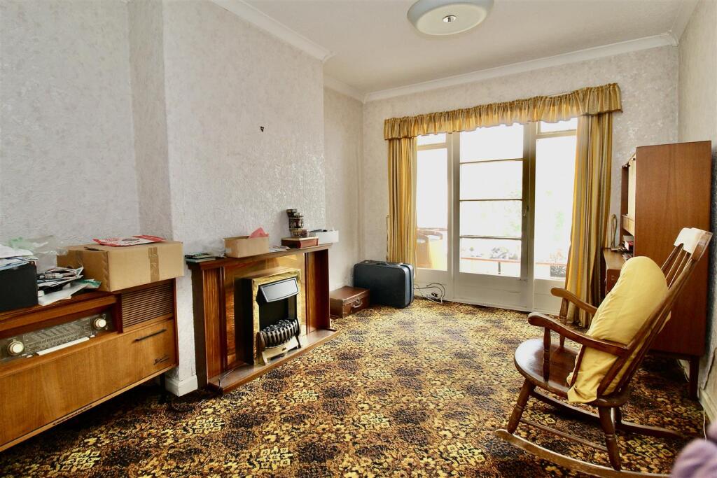 House in Solihull, Kingshurst - View 3
