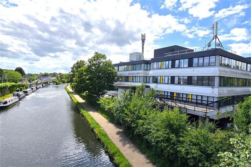 Main image of property: Park Road, Timperley, Altrincham