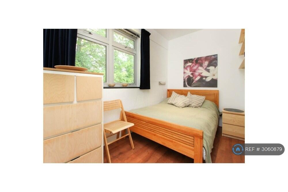 Apartment in Oxford - View 3