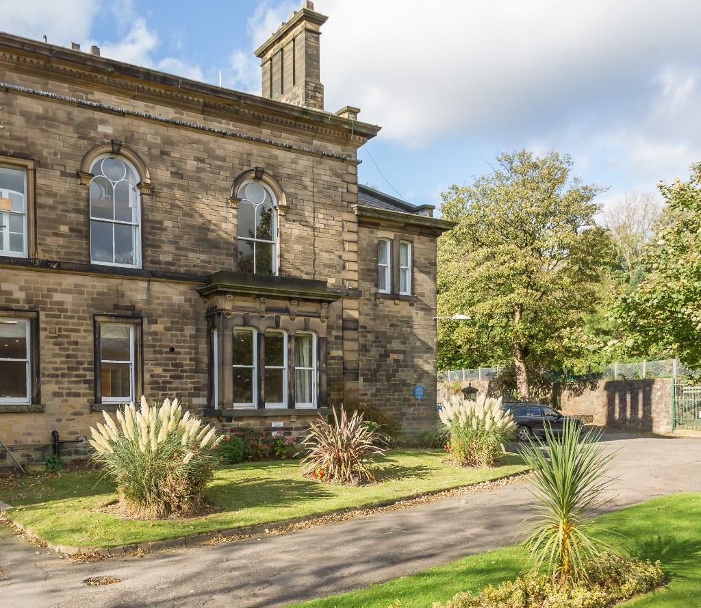 Main image of property: Stamford Road, OL5
