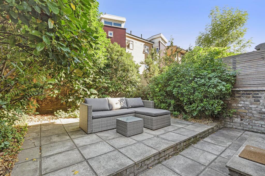 Main image of property: Kilburn Lane, London, W10 4BQ