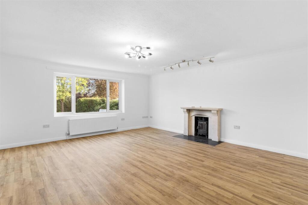 Dittons Road, Polegate photo 3