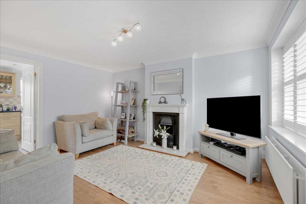 House in Milton Keynes, Monkston, Kents Hill, Monkston and Brinklow - View 2
