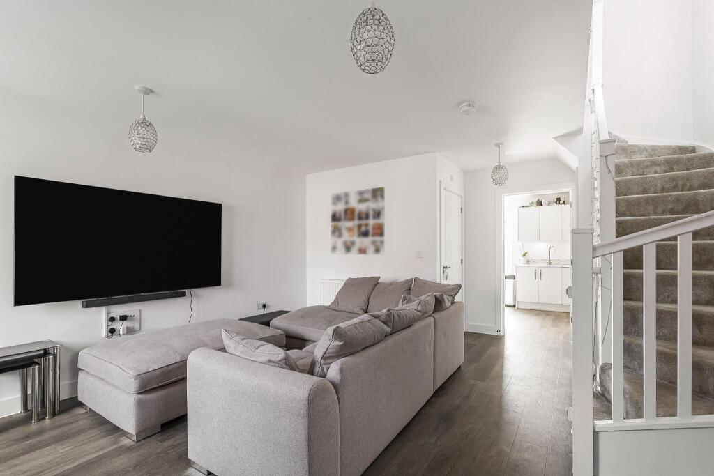Overfield Close, Hatfield, AL10 photo 2