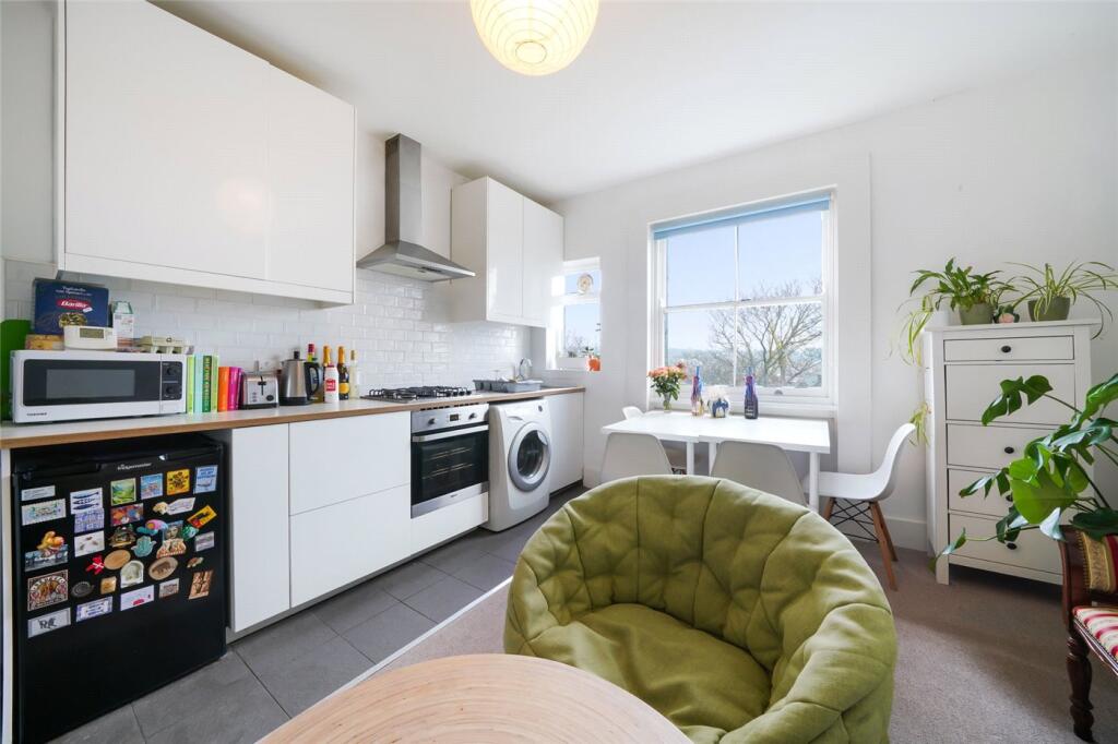Apartment in London, Kentish Town - View 4