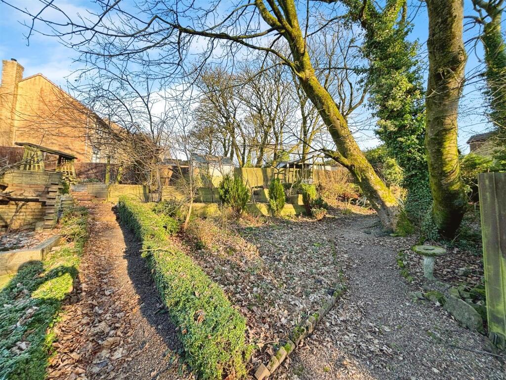 Additional image 16 of Cheriton Drive, Queensbury, Bradford, BD13 1QA