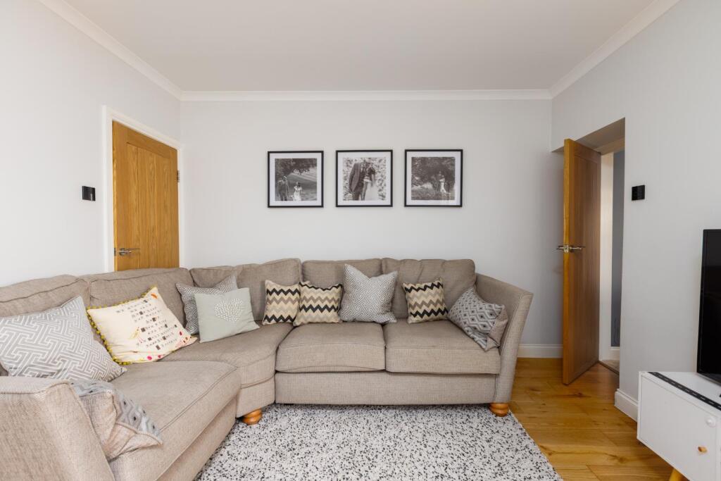 House in Bristol, St George - View 4