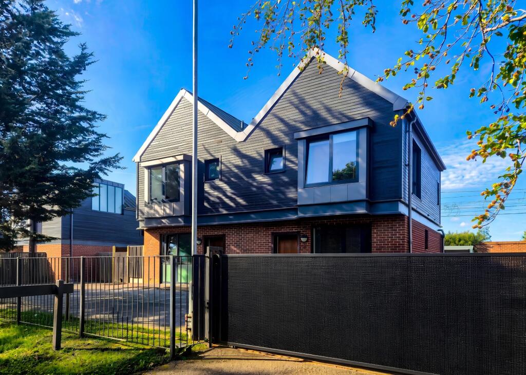 Main image of property: Lower Mead Close, Henham