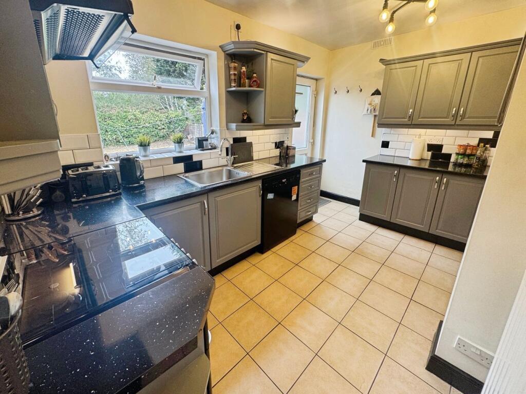 House in Birmingham, West Midlands - View 3