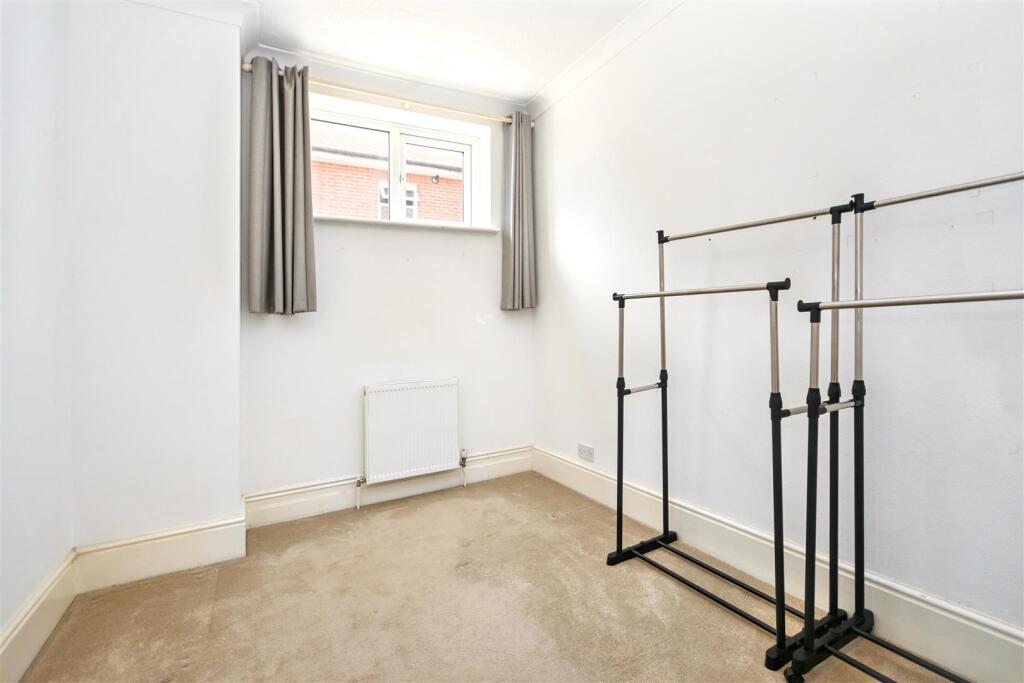Arundel Road, Eastbourne - More
