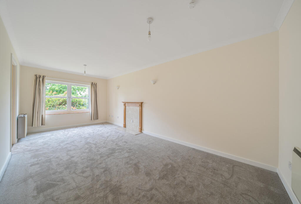 Waterford Court, Moorend Park Road, Cheltenham, GL53 photo 2