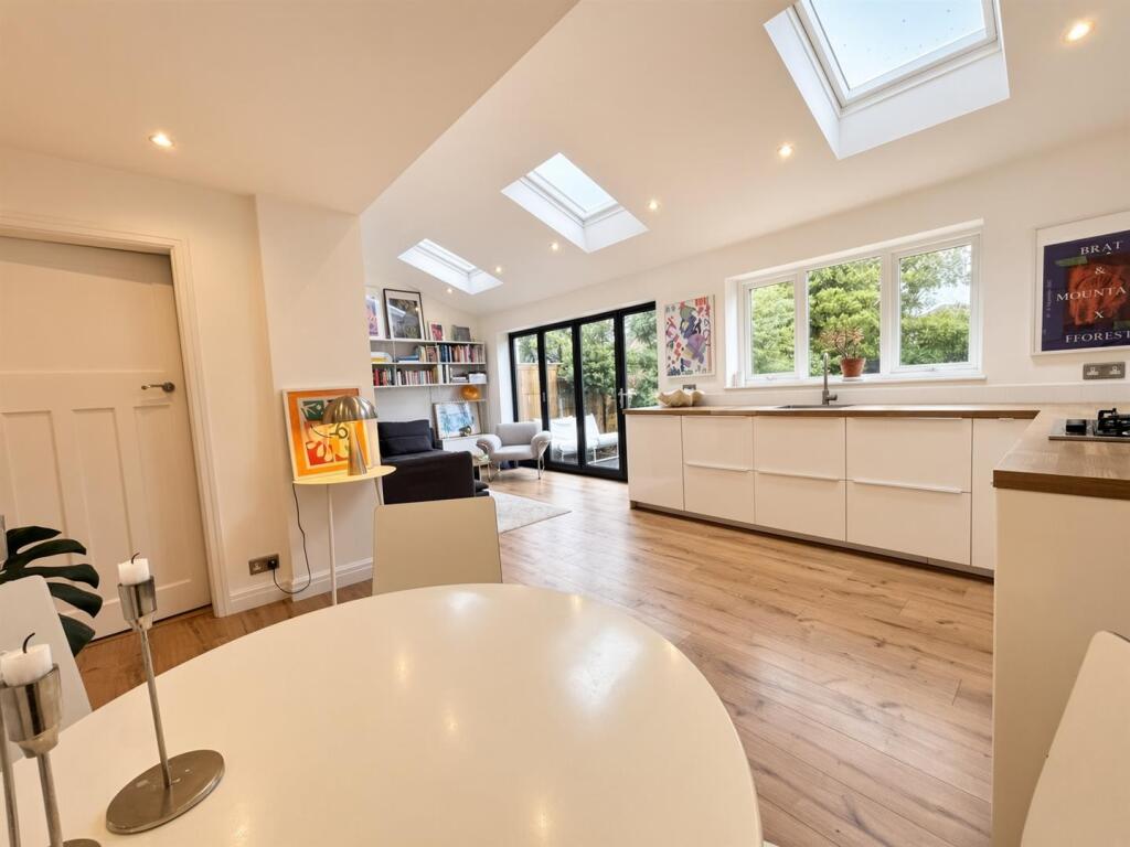 House in Wilmslow, Fulshaw Park - View 4
