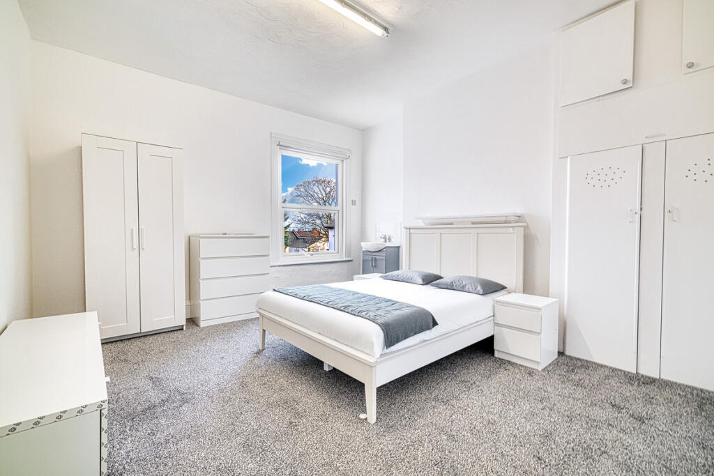 Main image of property: Manor Road, Westcliff-on-sea, SS0