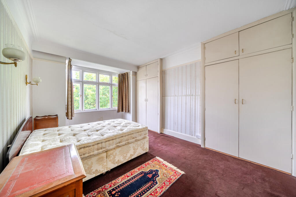 House in London - More