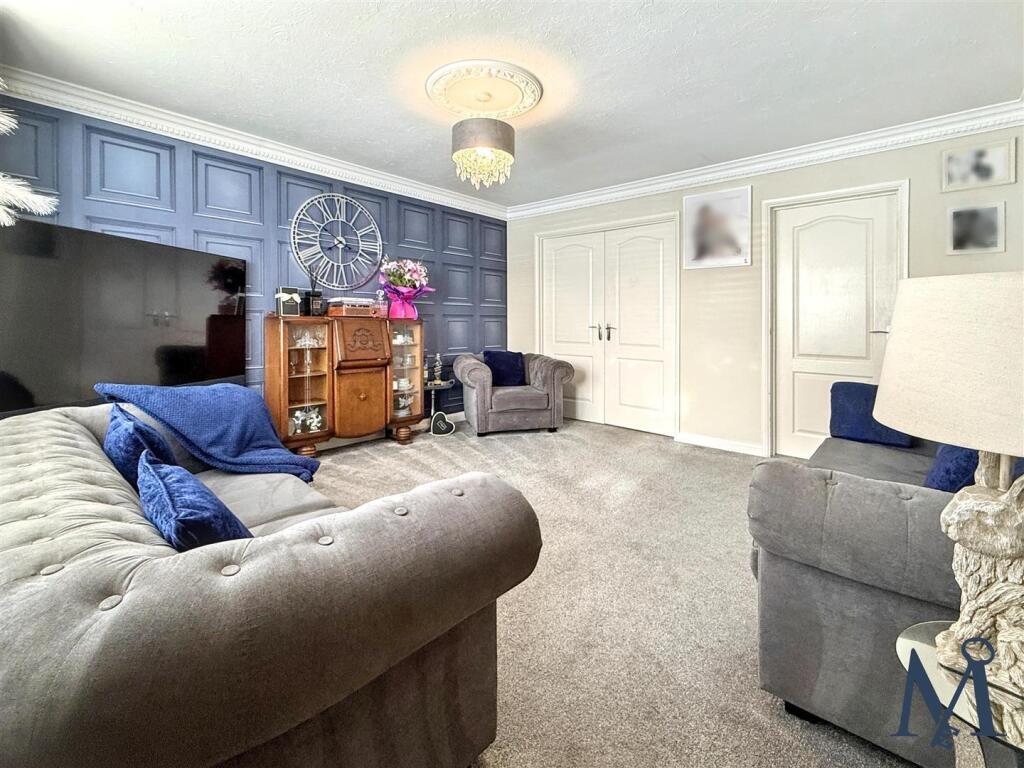House in North West Leicestershire, Ellistown and Battleflat - View 4