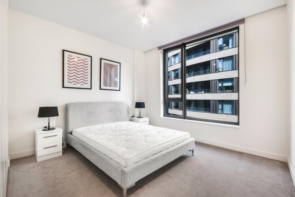 Apartment in London - View 3