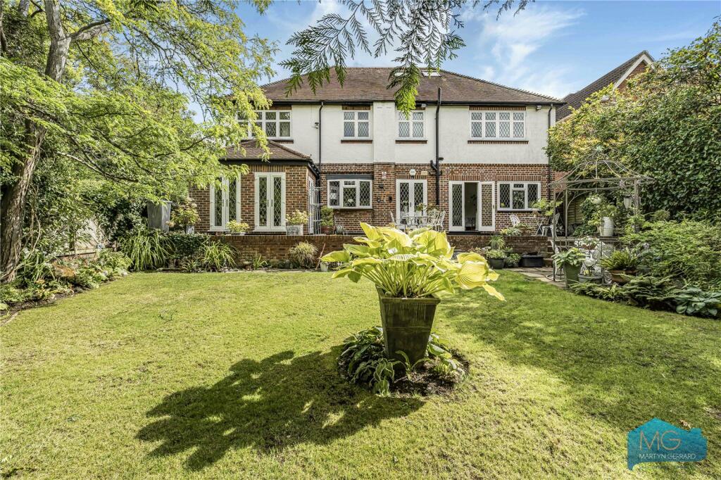 Hankins Lane, Mill Hill, London, NW7 photo 4