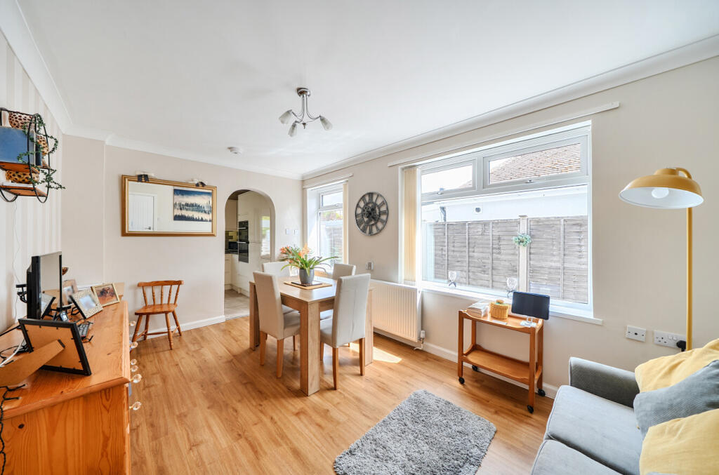 House in Southampton - View 4