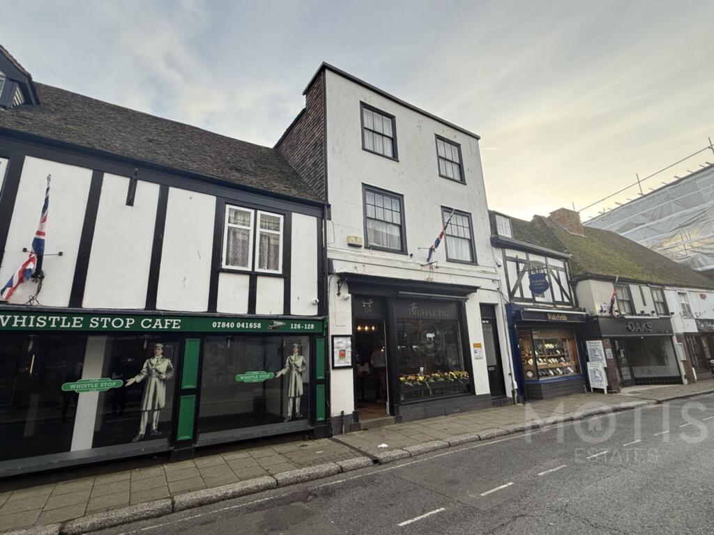 Main image of property: High Street, Hythe, CT21