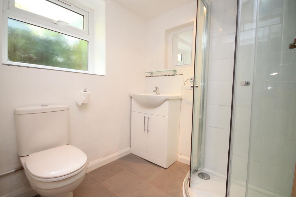 House in Bath - View 4