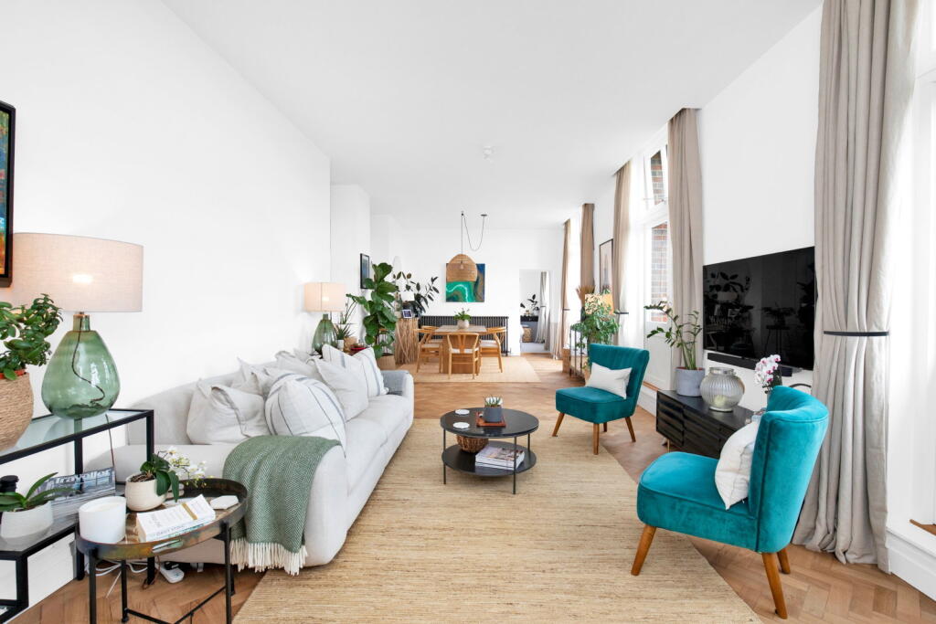 Apartment in Chichester, Easebourne - More