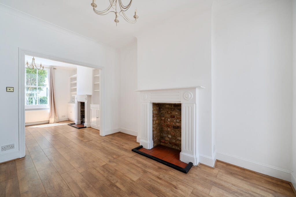 Main image of property: Back Lane, London