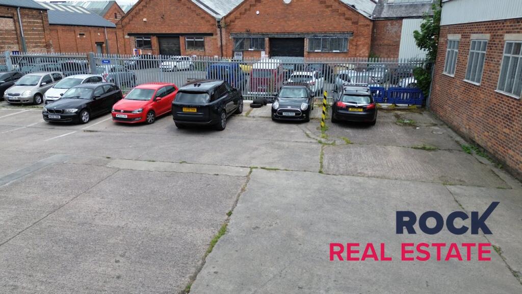 Unit 11 Parking .jpeg