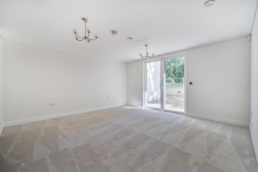 Apartment in Twickenham - View 5