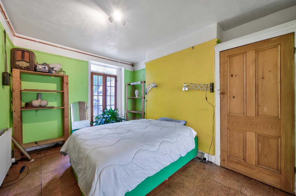 House in London - More