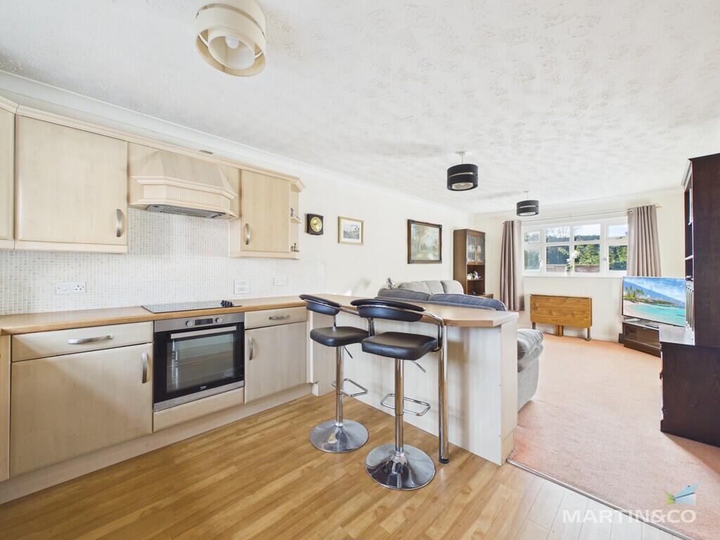 Apartment in Chester - More