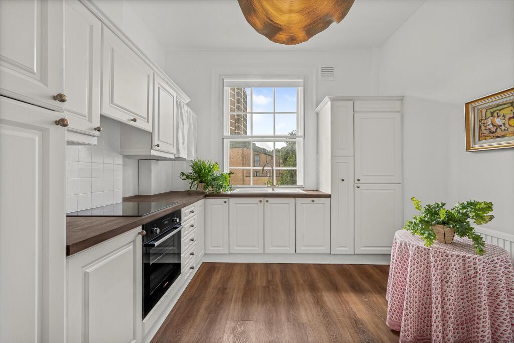 Apartment in London, Canonbury, Highbury - View 4