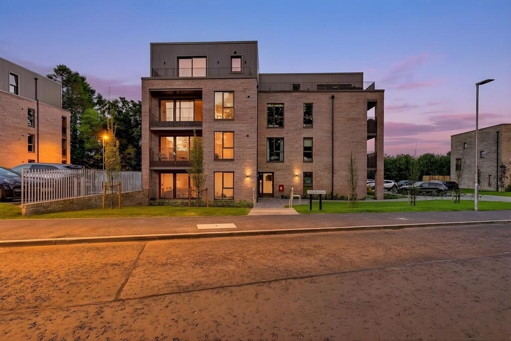 Main image of property: G/3, 5 Normal Avenue, Jordanhill Park