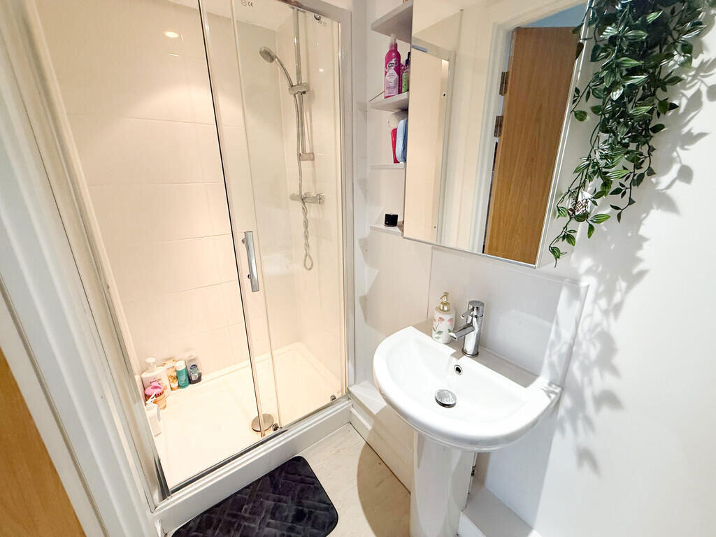 Orme House, 1 Orme Road, Staffordshire, Newcastle, Staffordshire, ST5 2FD photo 4