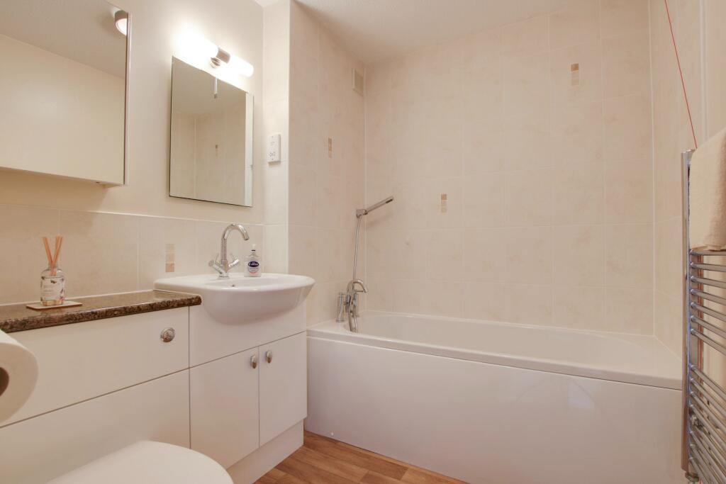 Apartment in Fareham, West End - View 5