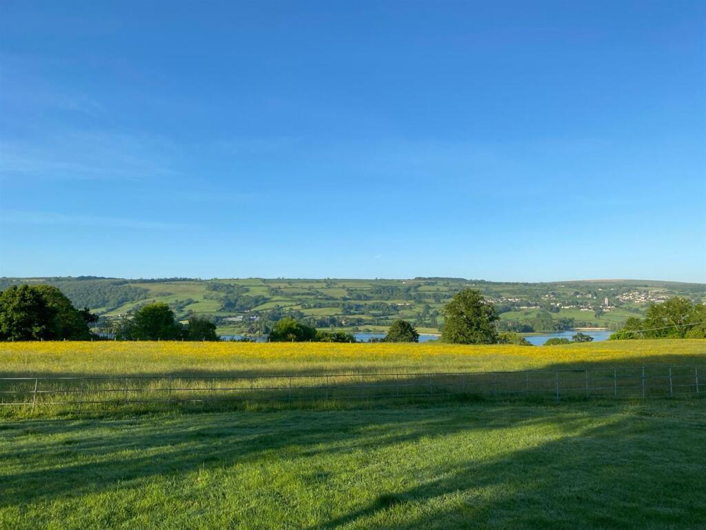 Main image of property: Nempnett Thrubwell