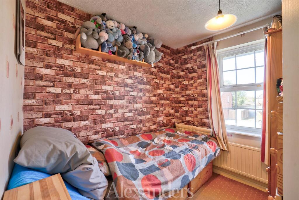 House in Charnwood, Syston - More