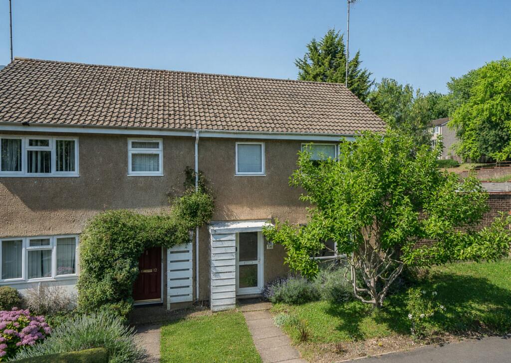 Main image of property: Rathlin, Hemel Hempstead, HP3