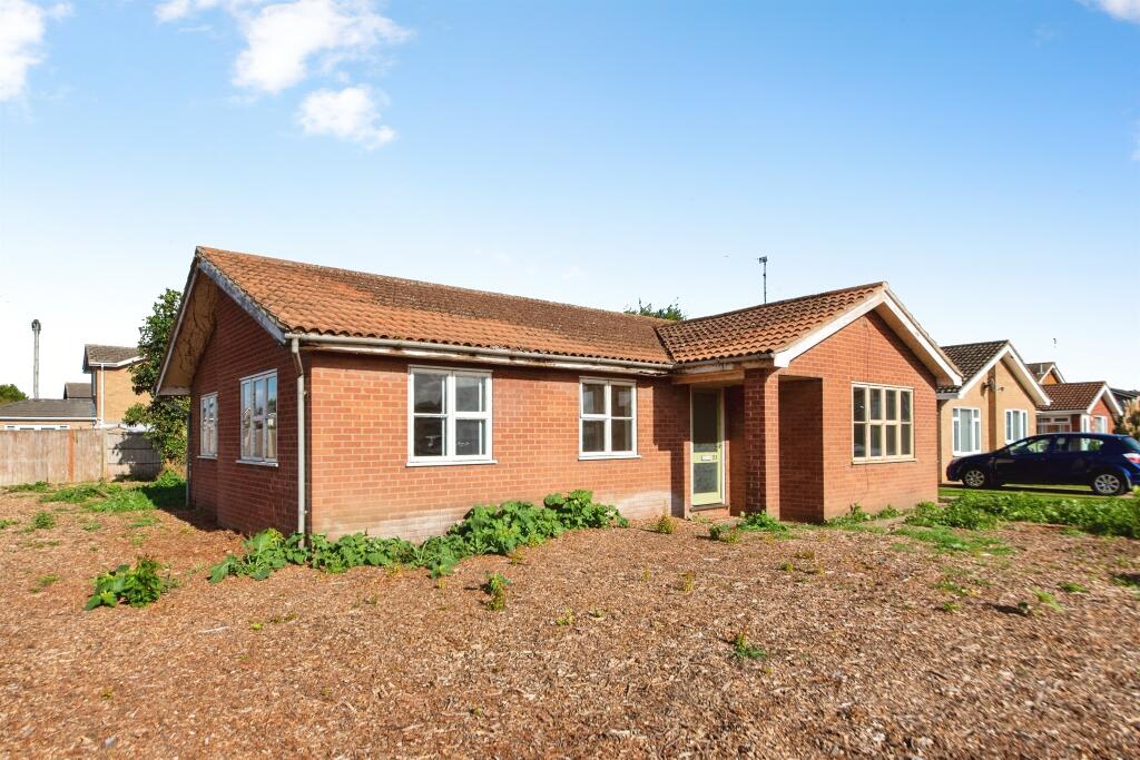 Main image of property: Meadowgate Lane, Spalding