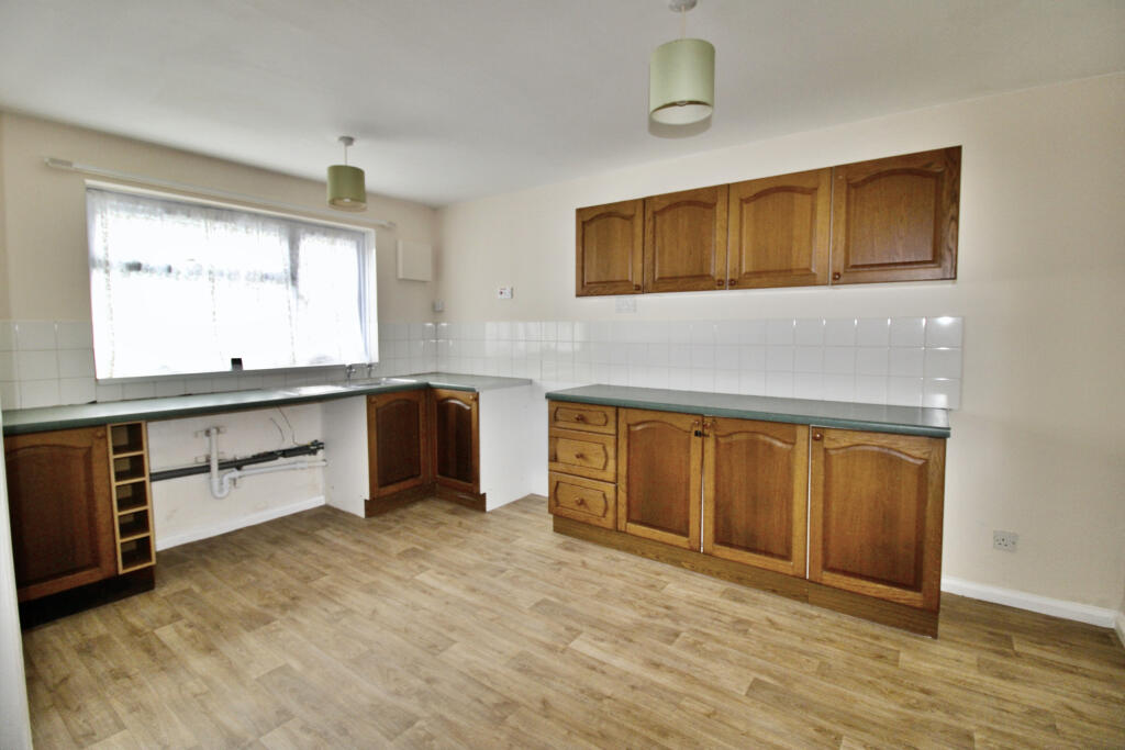 House in Bath, Trowbridge - View 5