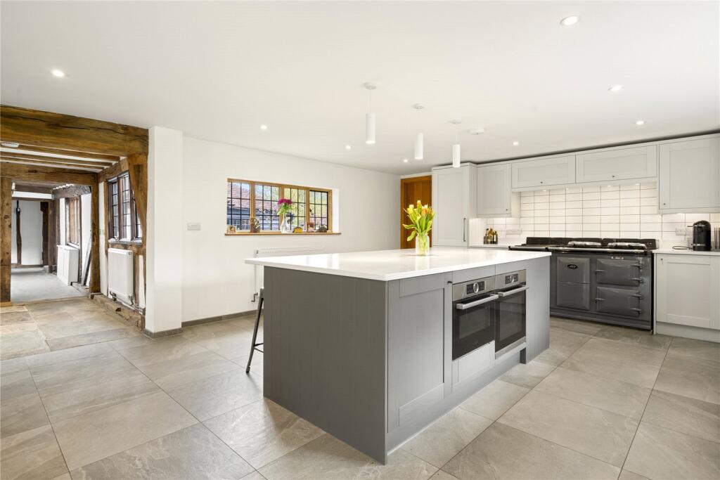 House in Tonbridge - View 4