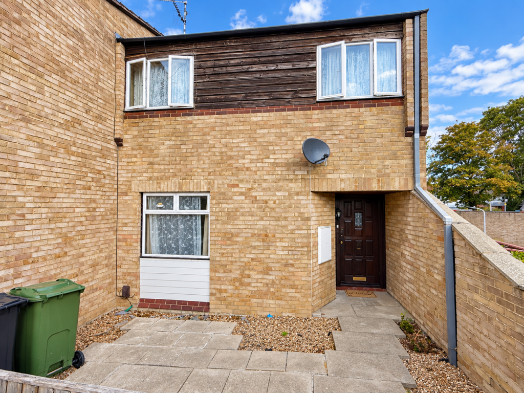 Main image of property: Malgraves Place, Basildon