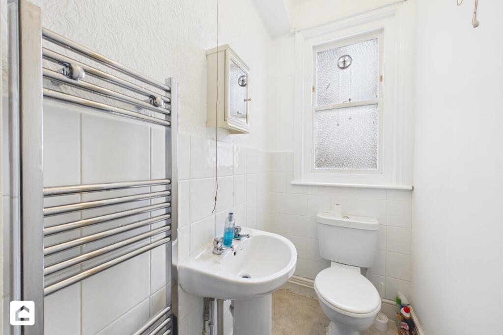 House in Brighton - View 5