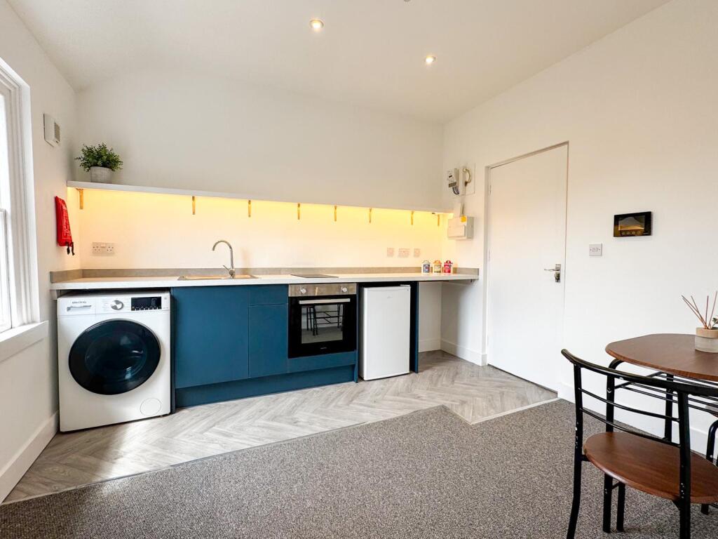House in Birmingham - View 4