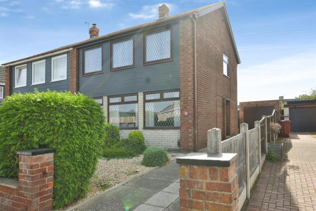 Main image of property: Park Avenue, Scunthorpe