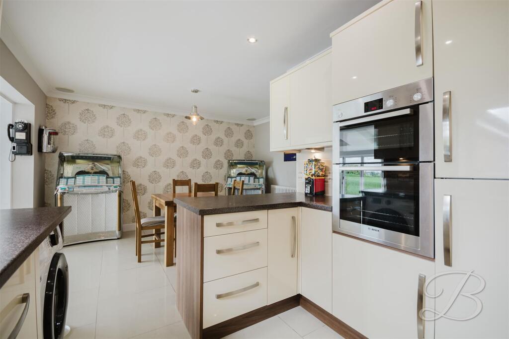 House in Bolsover, Barlborough - More