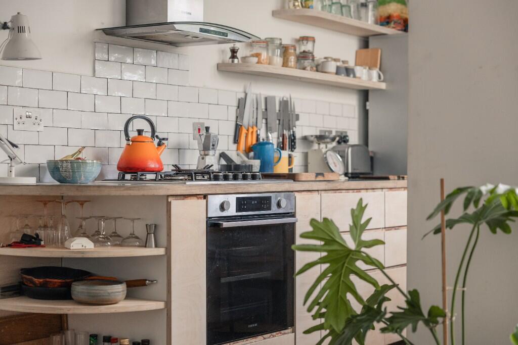 Main image of property: Cobden Road, London, SE25