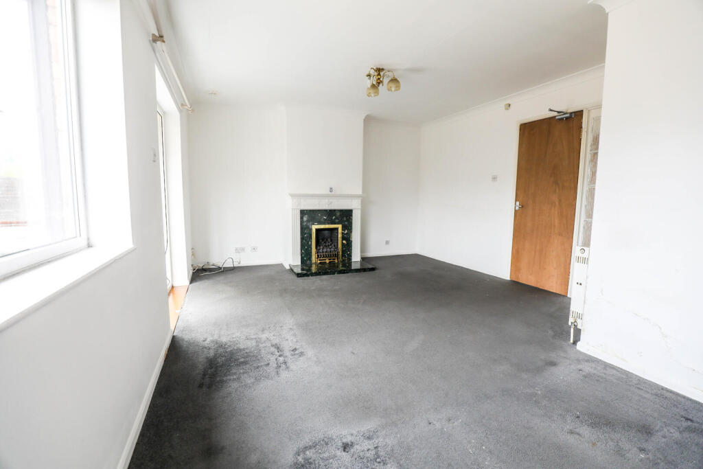House in Northampton - View 3